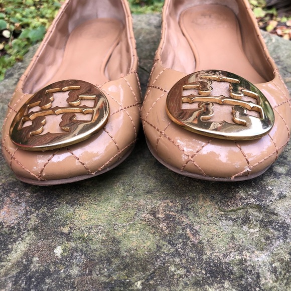 Tory Burch Quinn Quilted Patent Ballet Flats - Picture 4 of 8